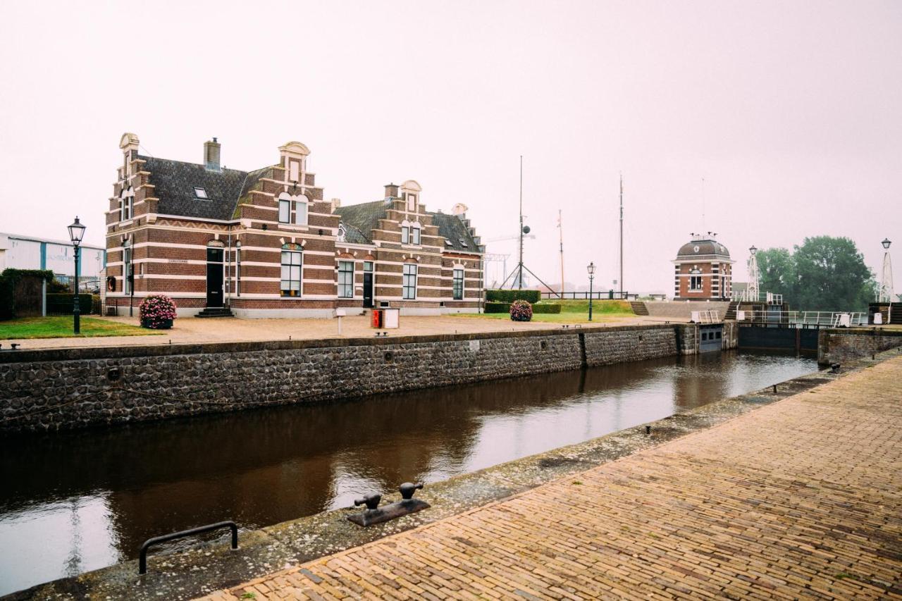 Huis Aan De Haven Villa Lemmer Exterior photo